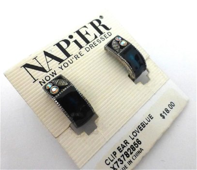 Nieuwe oorbellen van Napier, geprijsd $ 18.00 - 0