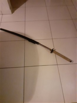 Drie mooie zwaarden te koopechte katanas. - 0