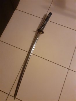 Drie mooie zwaarden te koopechte katanas. - 6