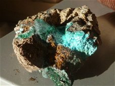 Chrysocolla met kwarts