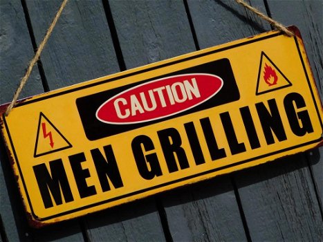 mannen aan het grillen , bbq , bord - 0