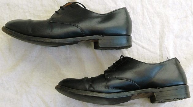 Schoenen DT (Dagelijks Tenue), Zwart, Koninklijke Luchtmacht, maat: 9½ (EU 43½), jaren'70/'80.(Nr.1) - 7