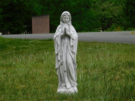 religie , tuinbeeld , heilige Maria , rozen krans - 2