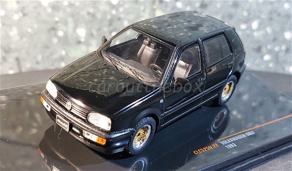 Volkswagen Golf III custom 1993 zwart 1:43 Ixo V976 - 1