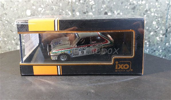 Vauxhall Chevette 2300 HSR #9 grijs 1:43 Ixo V979 - 3