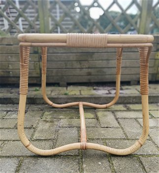 Vintage rotan bijzettafel met origineel gewolkt glas - 3