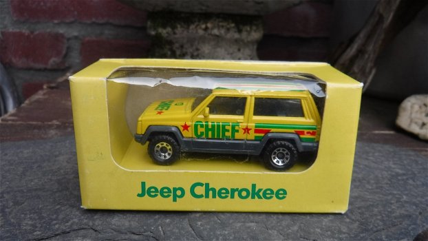 Matchbox BP Cherokee jeep - 0