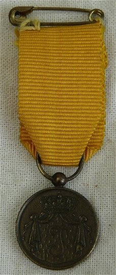 Medaille / Decoratie Miniatuur, Onderscheidingsteken Langdurige Eerlijke en Trouwe Dienst, Brons.(1)