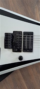 Esp Ltd Alexi 600 inclusief koffer. - 4