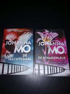 De nachtegaal + De schaduwlelie - Johanna Mo