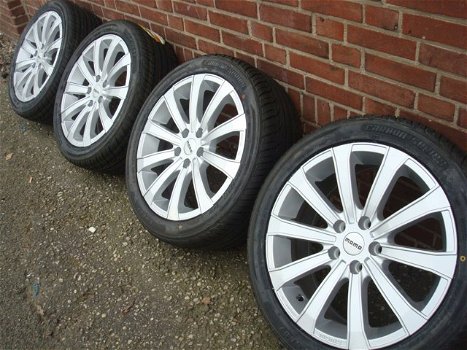 17 inch Momo velgen en banden steek 5x108 - 1