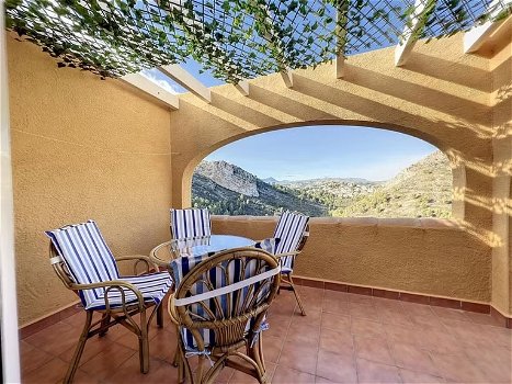 Uw eigen ruime Penthouse in MORAIRA met prachtig eigen terras en uitzicht - 2