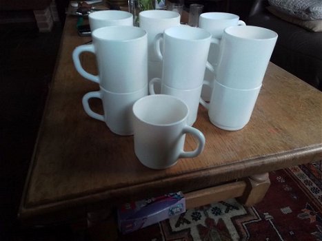 servies , 13 delig - 4