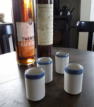 4 drinknapjes / napjes / shotkruikjes - 1