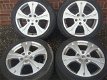 17’’Inch Originele Renault Megane Velgen en Banden 5x114.3 - 5 - Thumbnail