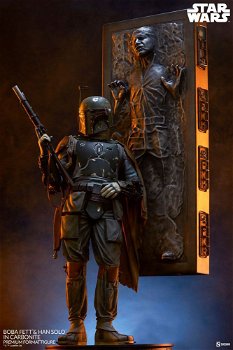 Sideshow Star Wars Premium Format Boba Fett and Han Solo in Carbonite - 4