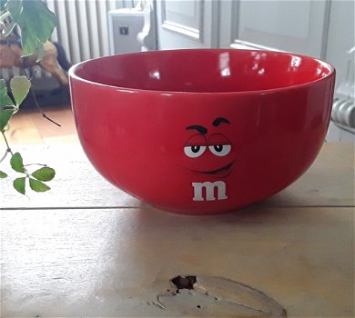 M&M schaal kom schaaltje kommetje rood rode - 0