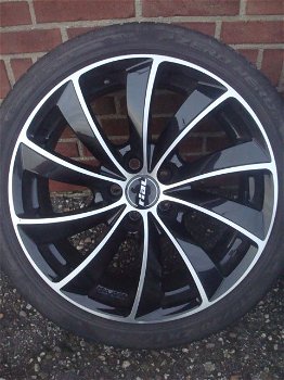 17 inch Originele Rial Black velgen en banden Pirelli 5x100 - 0