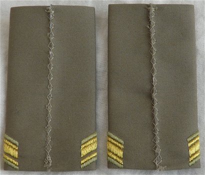 Rang Onderscheiding, Regenjas, Sergeant, Koninklijke Landmacht, vanaf 2000.(Nr.1) - 3