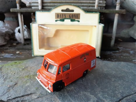 Morris LD 150 Royal Mail van - 2