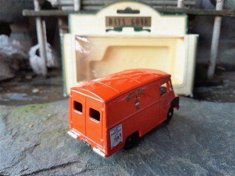 Morris LD 150 Royal Mail van - 6