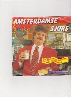 Single Amsterdamse Sjors-Een boterham met kaas en wat te drinken