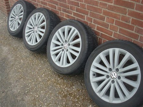 17’’Inch Originele VW R32 Velgen en Banden Hankook 5x112 - 2