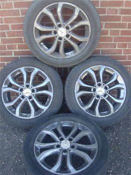 17’’Inch Originele Mercedes Avantgarde Velgen en banden Goodyear 5x112 - 2