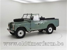 Land Rover Model Series 3 109 6 Cylinder '78 CH404c