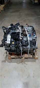 BMW 550i 2011 300kW Complete Engine N63B44A - 0