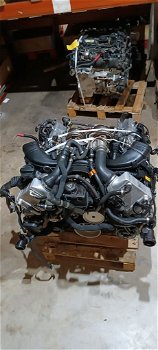 BMW 550i 2011 300kW Complete Engine N63B44A - 3