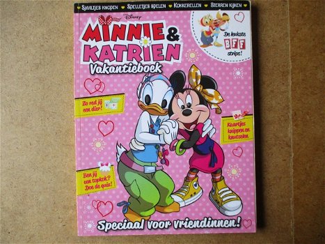 adv8467 minnie en katrien vakantieboek - 0