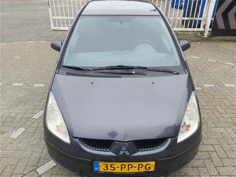 Mitsubishi Colt 2004 - 7