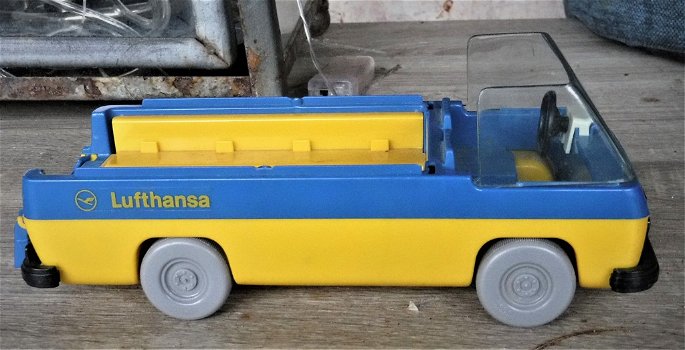 Playmobil Retro Lufthansa bus A - 0