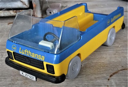 Playmobil Retro Lufthansa bus A - 3