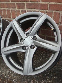 16’’Inch Advanti Racing Nepa Dark Antraciet Grijs 5x105 - 1