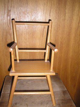 Poppen stoel - 2