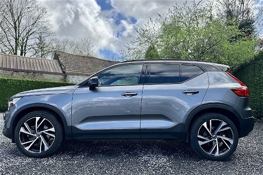 Volvo XC40 2.0 T4 R-Design Geartronic - 04 2019 - 1