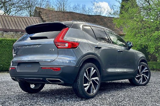 Volvo XC40 2.0 T4 R-Design Geartronic - 04 2019 - 2