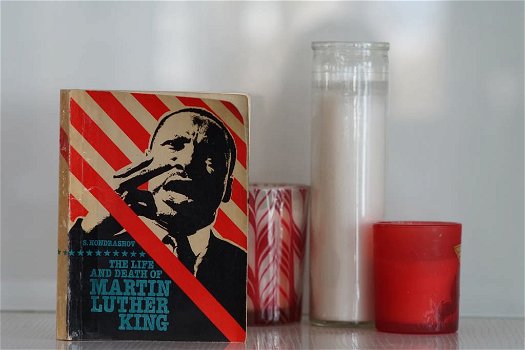Buch ''The life and death of Martin Luther King''. Autor: Stanislav Kondrashov. - 0