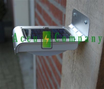 LED muurlamp zonne-energie en batterij - 0