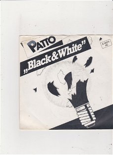 Single Patto - Black and white