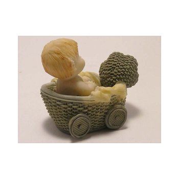 Baby in een schildpad kinderwagen L7 X B4.5 X H5 Cm - 1