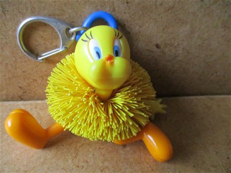 adv8656 tweety pluizige sleutelhanger 2 - 0