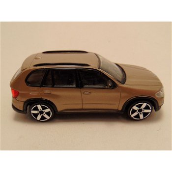 Bmw X5 1:43 Bburago goudkleurig - 1