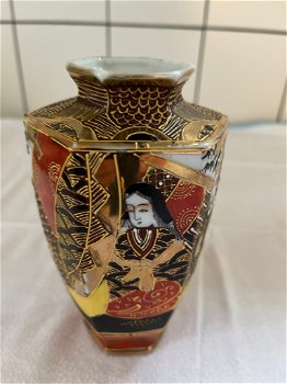 Te koop: Japanse antieke vaas met bijpassend wandbordje - 1