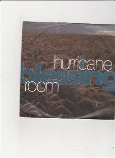Single The Blessing - Hurricane room