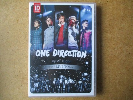 adv8688 one direction dvd 1 - 0