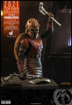 Hot Toys TMS044 Star Wars The Mandalorian The Armorer - 4