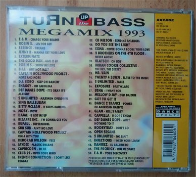 De originele CD Turn Up The Bass Megamix 1993 van Arcade. - 5